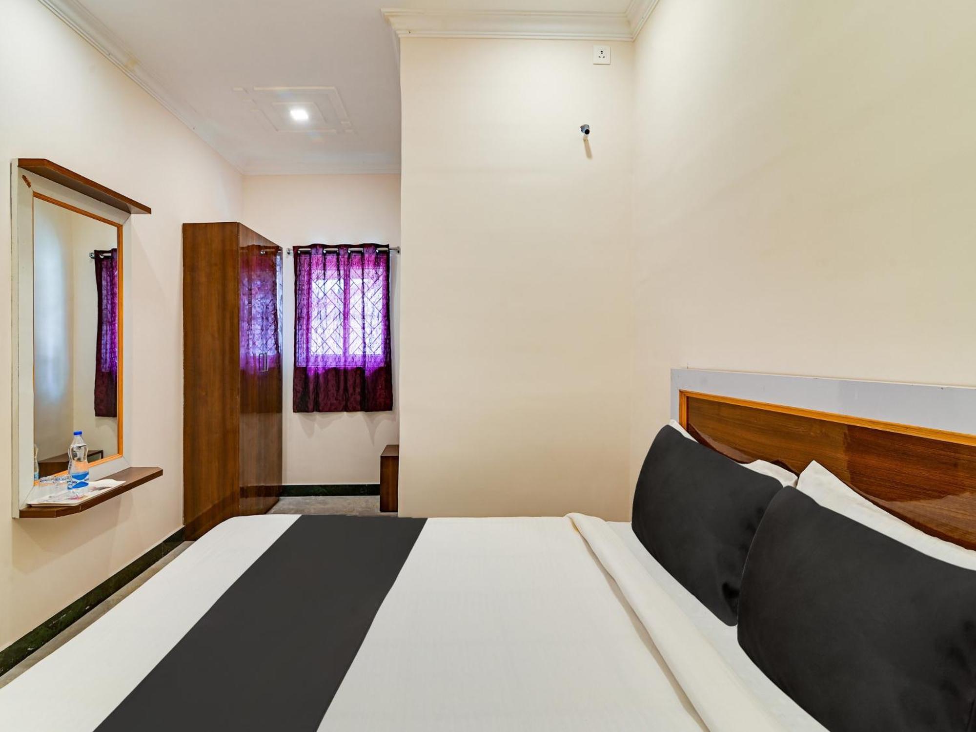 Hotel O Rj Royal Inn ヴェールール エクステリア 写真
