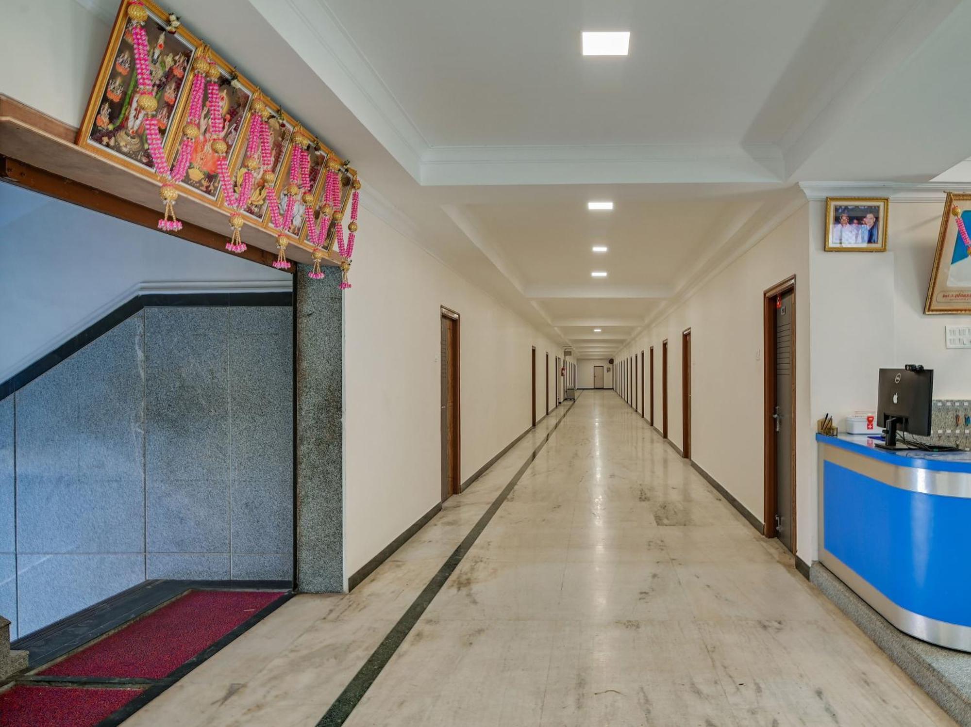 Hotel O Rj Royal Inn ヴェールール エクステリア 写真