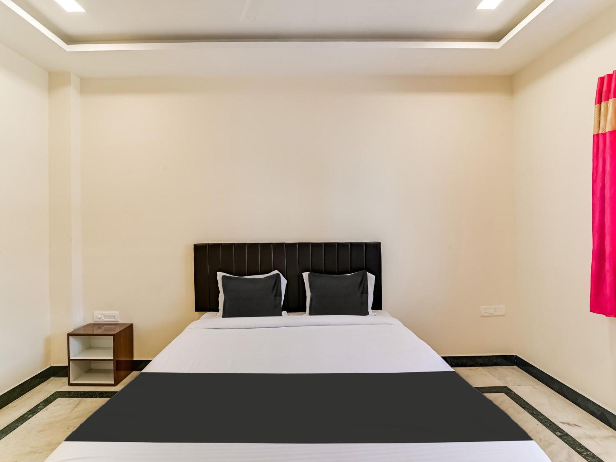 Hotel O Rj Royal Inn ヴェールール エクステリア 写真